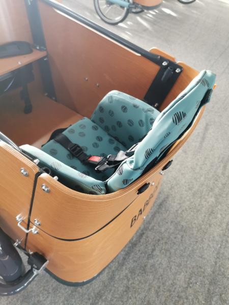 Babboe Kindersitz Luxus Dark Sage dunkel grün